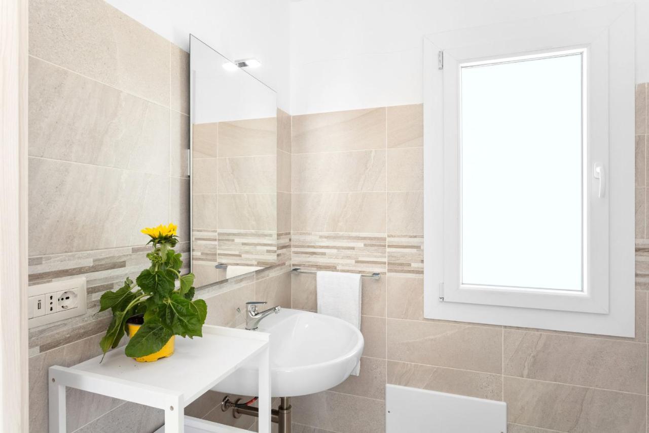 Sardegna E - New Rooms Olbia Exteriör bild